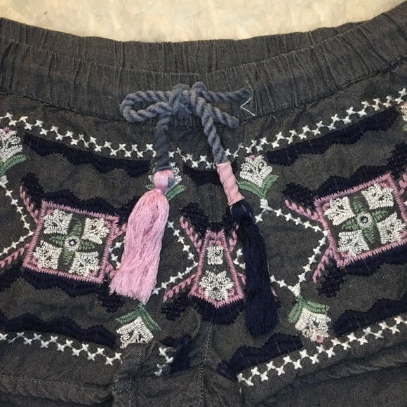 Anna Sui x O’Neill Eureka Embroidered Shorts Boho Aztec Tribal Woven Rope S - Picture 4 of 8